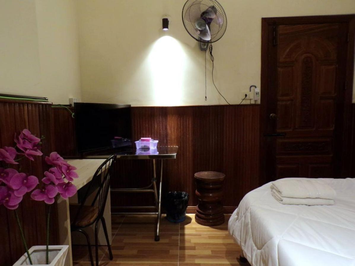 Dimocrata Apartment พนมเปญ ภายนอก รูปภาพ